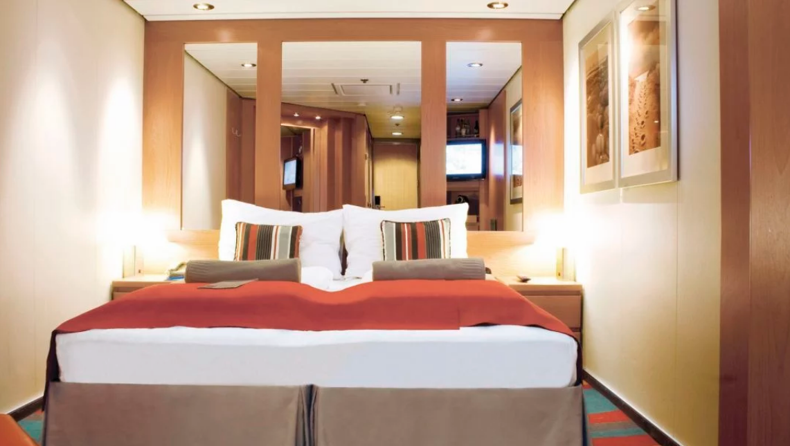 Marella Cruises Marella Explorer 2 Accommodation Inside Cabin 2.png